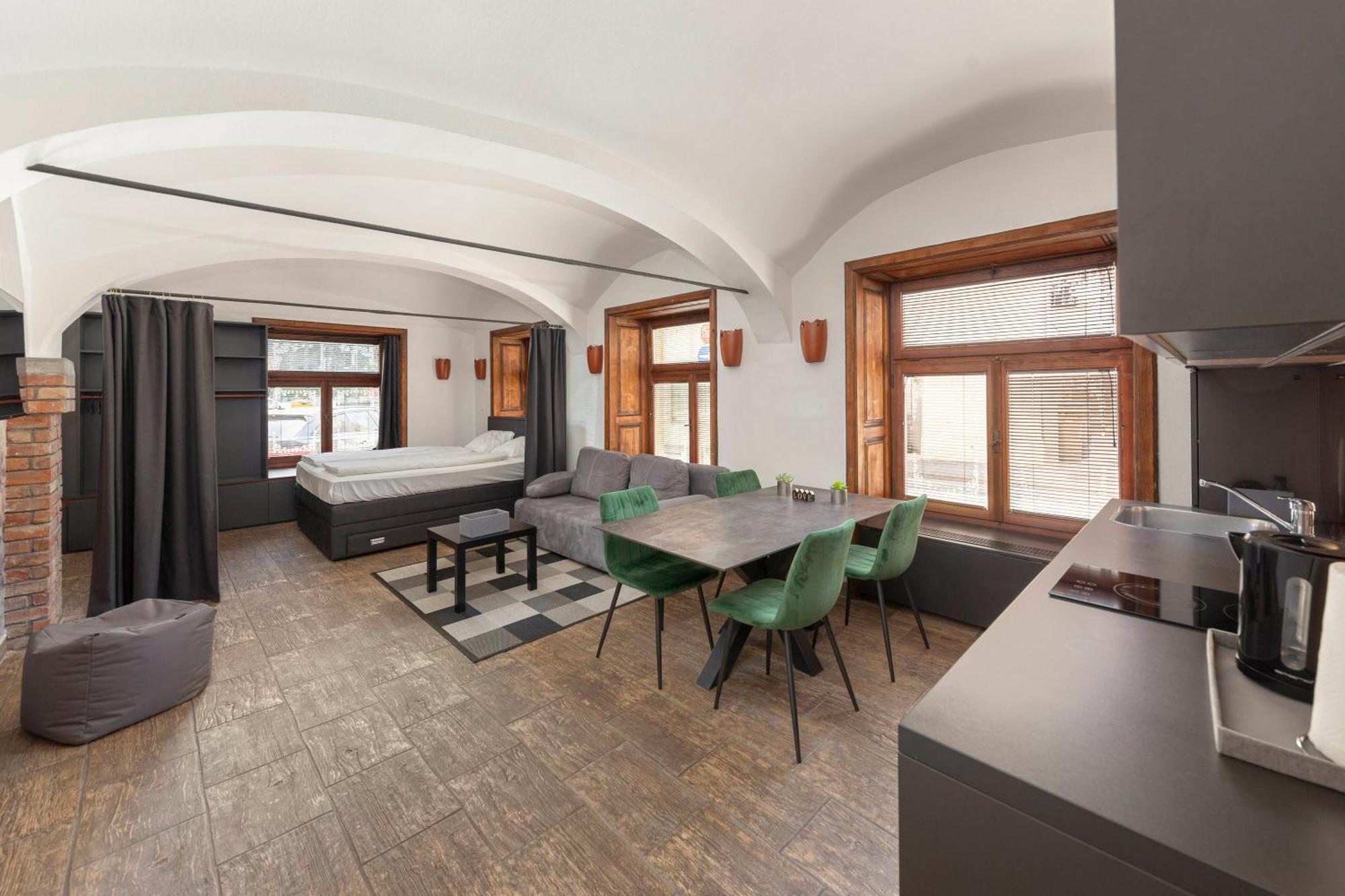 Aroma Apartments Любляна Экстерьер фото