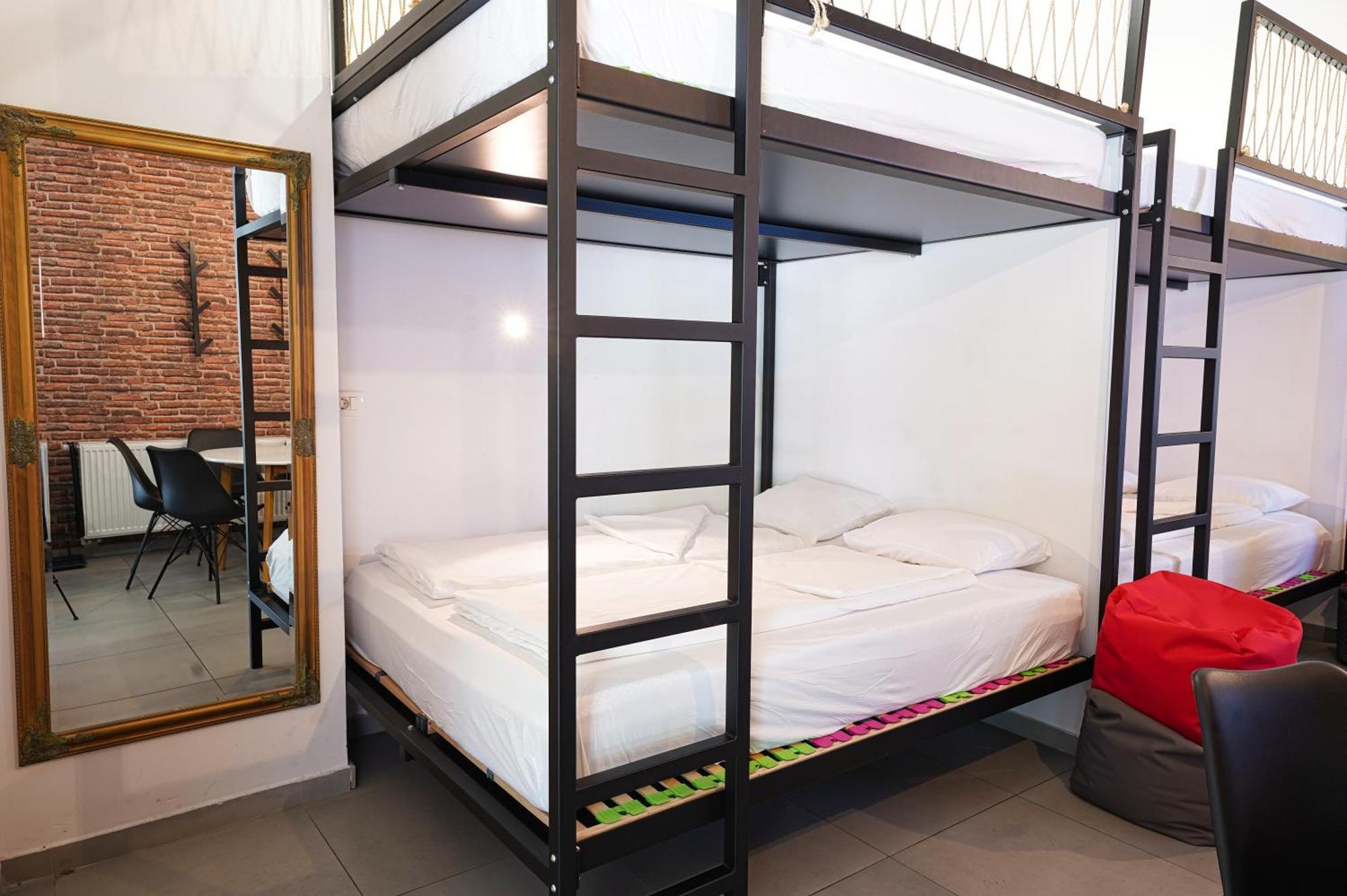 Aroma Apartments Любляна Номер фото